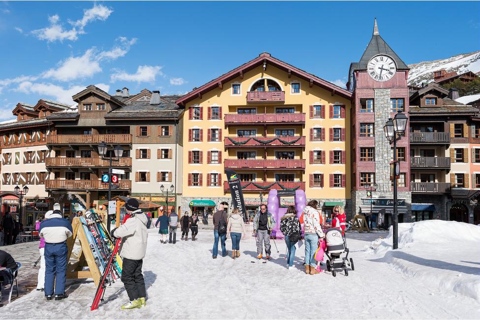Vacances Noël et Nouvel An 2024/2025 au ski, bloquez votre séjour pour 1€ + 50€ SUPPL. avec code promo