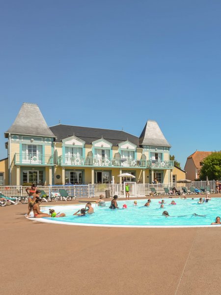 Break en mai : jusqu'à -20% sur les résidences P & V + piscine extérieure
