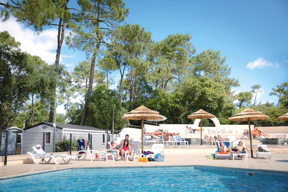 TUI Live Happy Sale : 100€ de réduction sur toutes les vacances en voiture ou près de chez vous