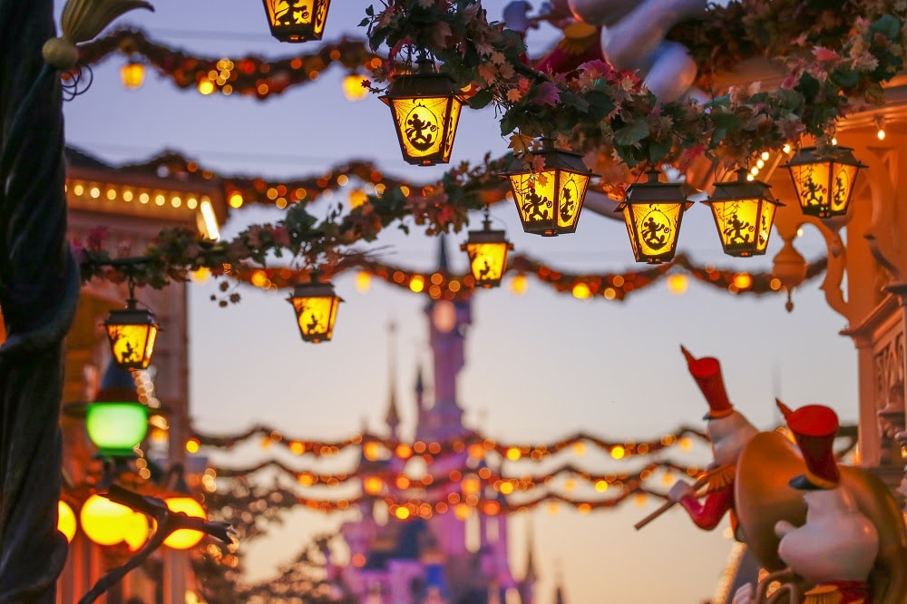 Halloween : succombez à l'irrésistible potion que vous ont concocté les Esprits Farceurs, les Méchants Disney et les Hôtes Mystérieux