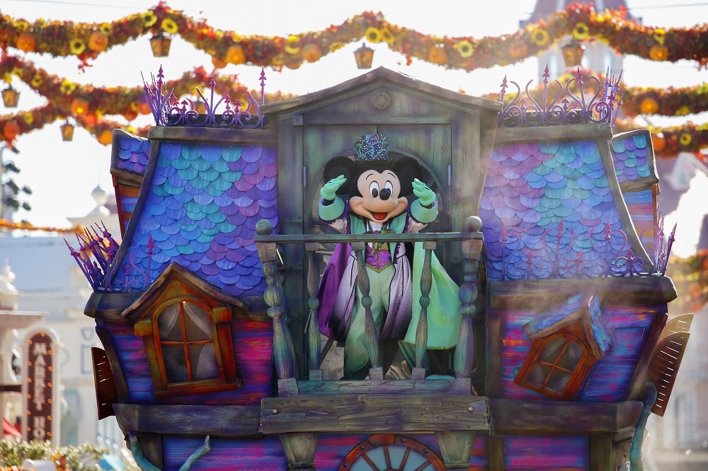 Halloween : succombez à l'irrésistible potion que vous ont concocté les Esprits Farceurs, les Méchants Disney et les Hôtes Mystérieux