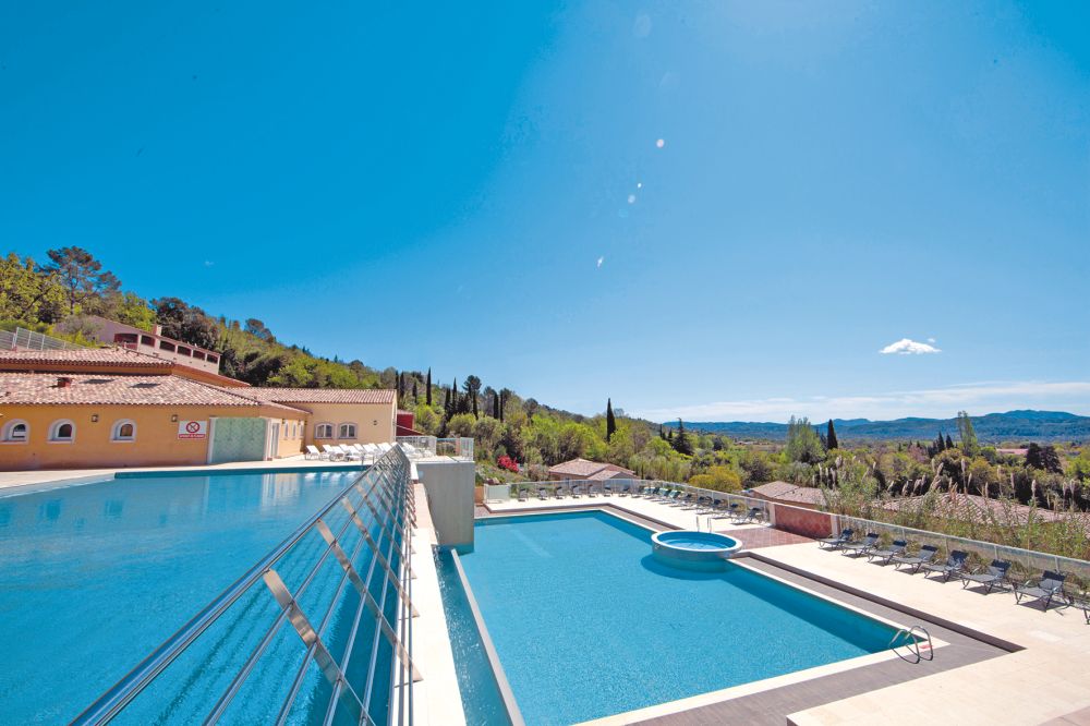 TUI Live Happy Sale : 100€ de réduction sur toutes les vacances en voiture ou près de chez vous