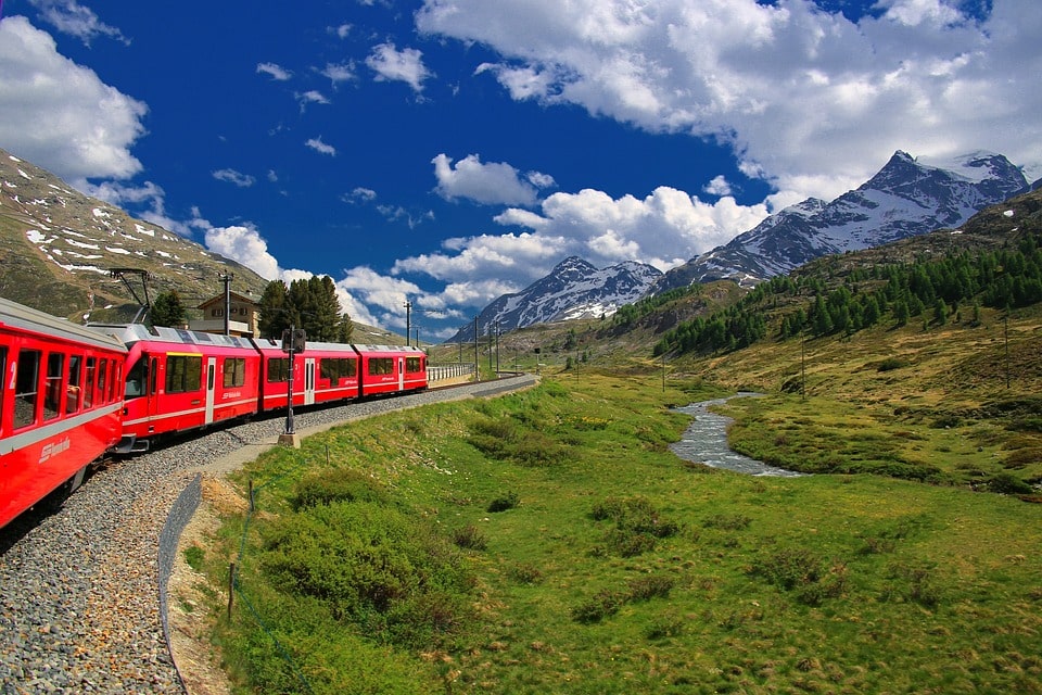 Glacier Express St.-Moritz-Zermatt