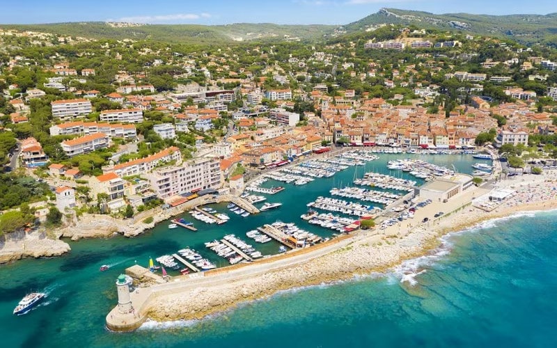 Nouvelle Résidence Pierre et Vacances "Cap Cassis Calanques" | Calme et confort au beau milieu des pins