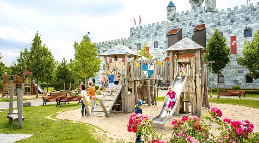 Bon plan Des contes de fée aux parcs d'attractions à prix promo pour 2 adultes et 2 enfants