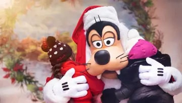 Rencontres enchantées avec le Père Noël et les Personnages Disney