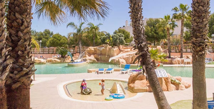 Jusqu'à -50% pour les enfants ! Top départ pour des vacances inoubliables en famille