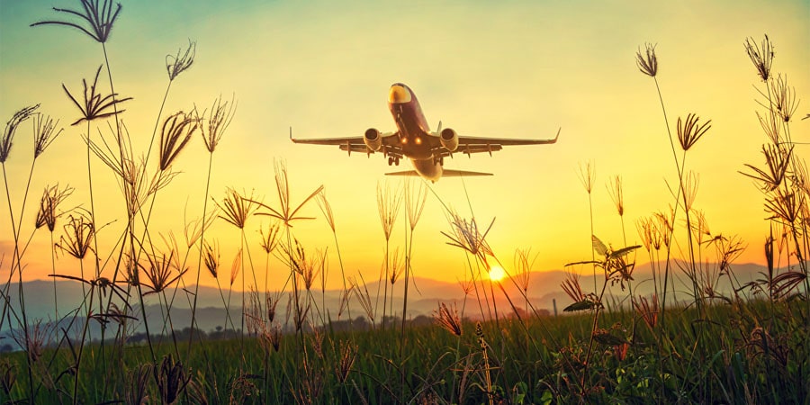 Voyager sans limite : Comment acheter des billets d'avion à moindre coût avec ou sans code promo