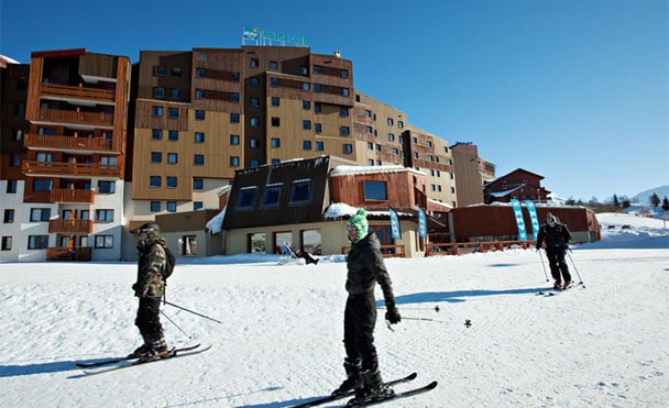 MMV - jusqu'à -30% sur votre séjour au ski en location / demi - pension / pension complète + 100€ en plus avec code promo