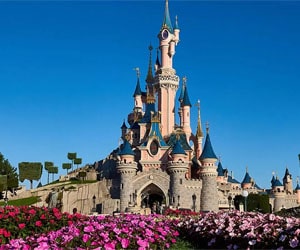 En avril: Week-end ou séjour à Disneyland Paris dès 669 € (billets inclus) ou des billets à partir de 82 €