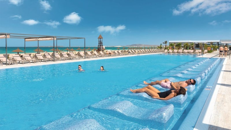 TUI Live Happy Sale : jusqu'à 200€ supplémentaires sur vos vacances en avion avec TUI Belgique avec code promo