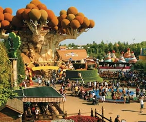 Bon plan Visiter Legoland ou Gardaland avec des enfants : octobre ou printemps ?