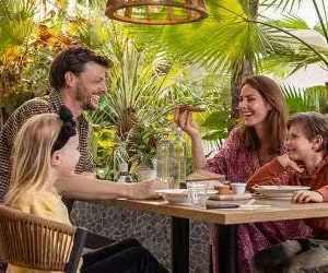 Bon plan Les enfants (de 3 à 12 ans) mangent gratuitement au restaurant buffet des Parcs Les Ardennes et du Parc de Haan
