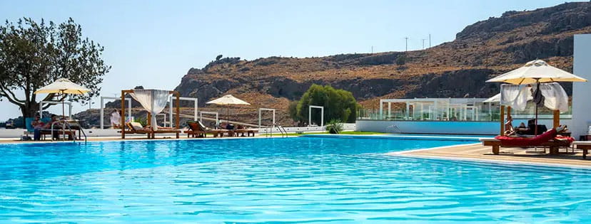 Kamari Plus Hotel 4* by Ôvoyages