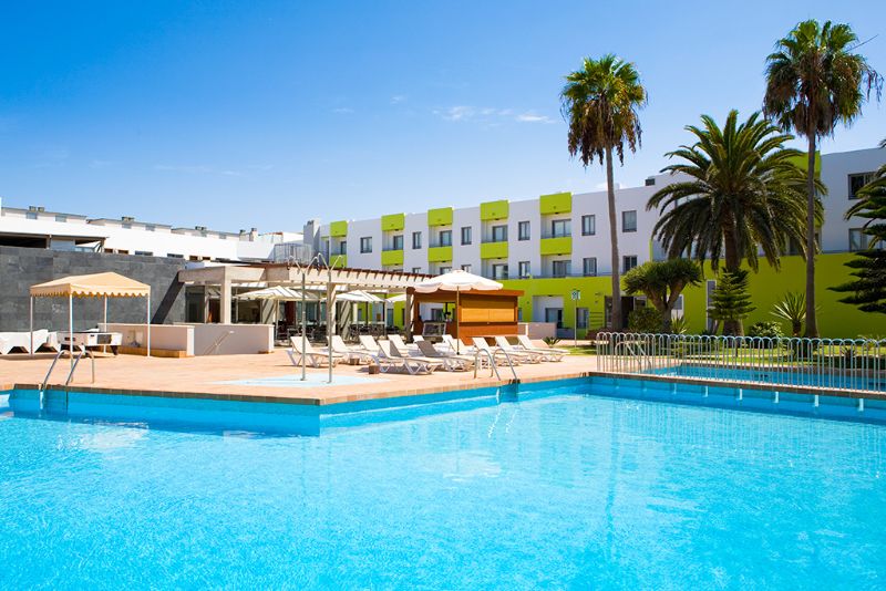 Hôtel LIVVO Corralejo Beach 4*
